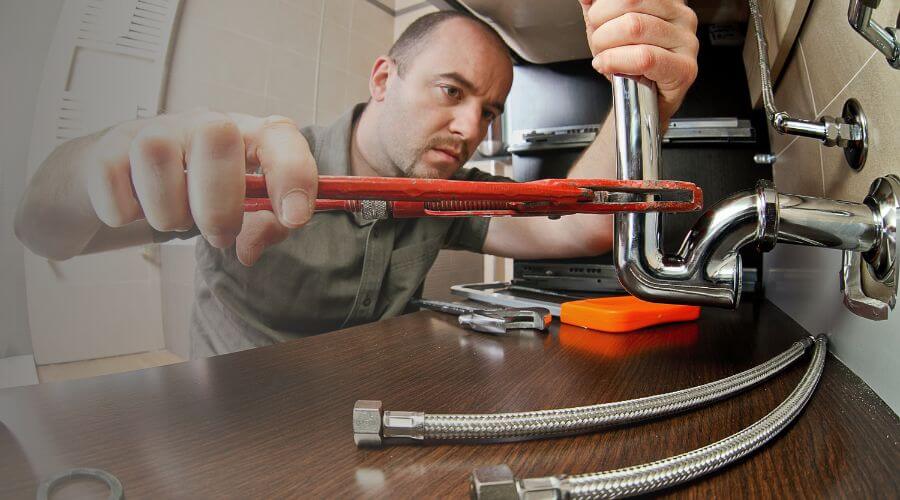 Expert burst pipe repair services in Cooke City, MT